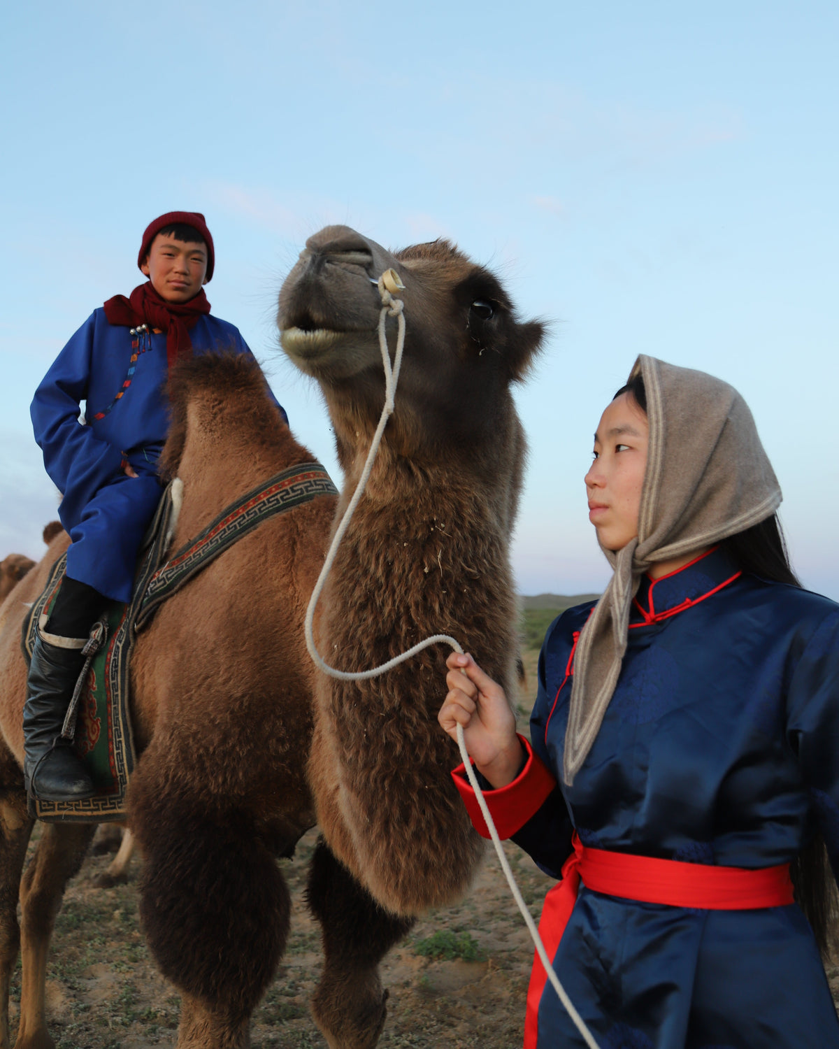 Erdene Scarf